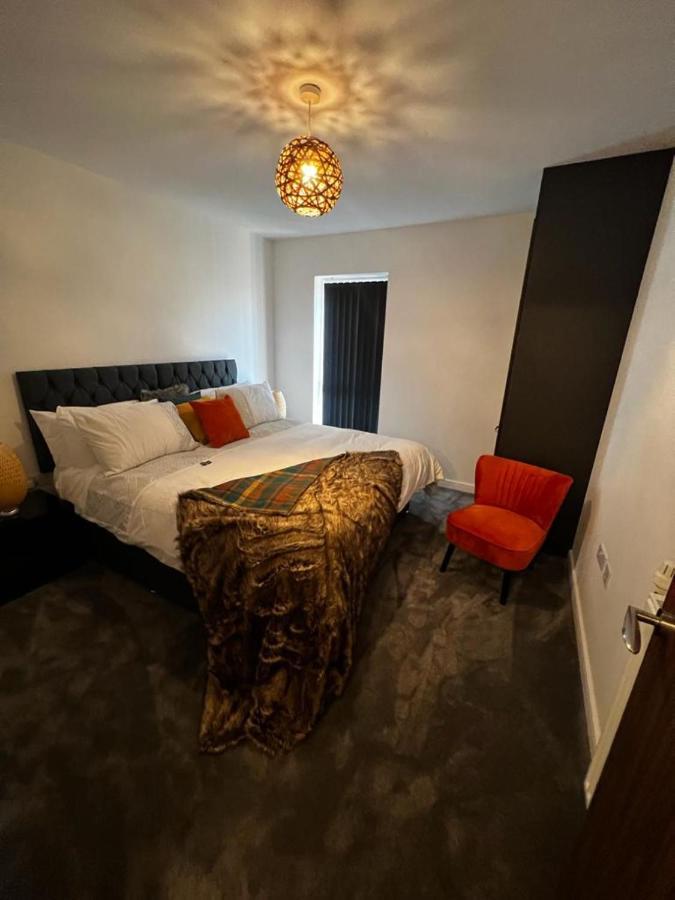 Lakeside 2 Bed Luxury Apartment No Parties No Events Early Check-In Late Check- Out Allowed West Thurrock Zewnętrze zdjęcie